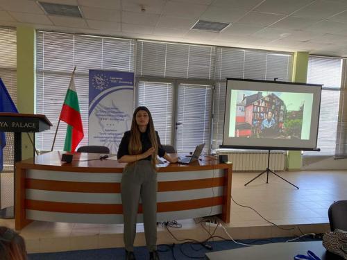 Good European practices in the field of inter-cultural connectivity, creativity and entrepreneurship Yanitsa Boycheva - Politologist-2